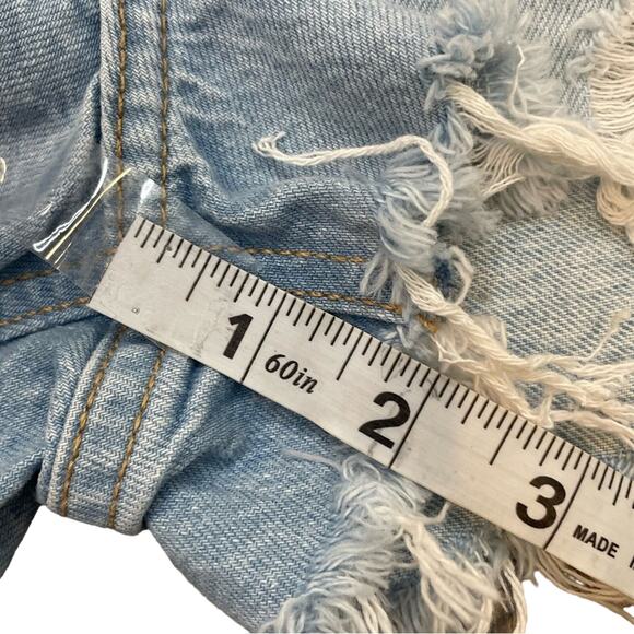 BDG New! Girlfriend High Rise Shorts Light Wash Denim Distressed Summer 27 - Picture 10 of 11